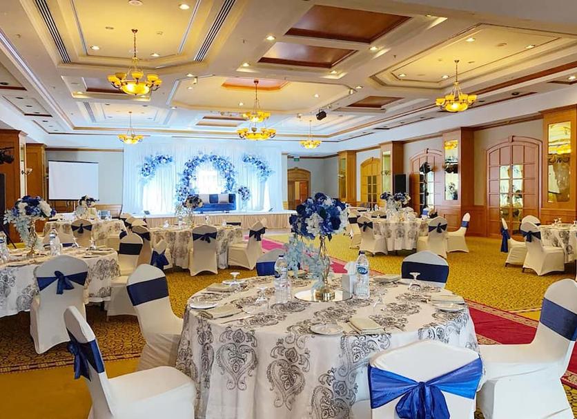 Banquet hall Photo