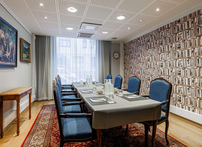Conference room Photo