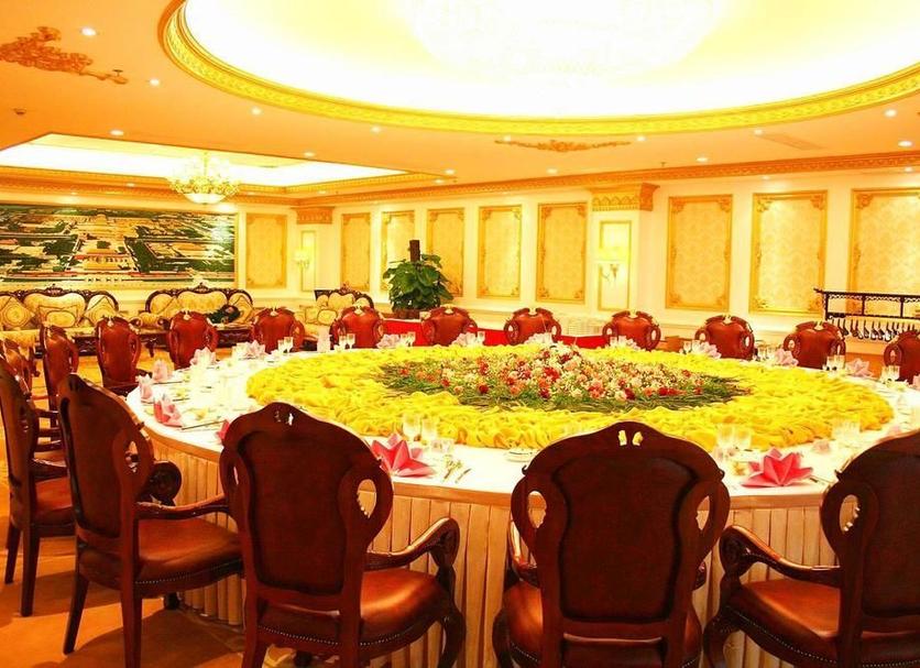 Banquet hall Photo