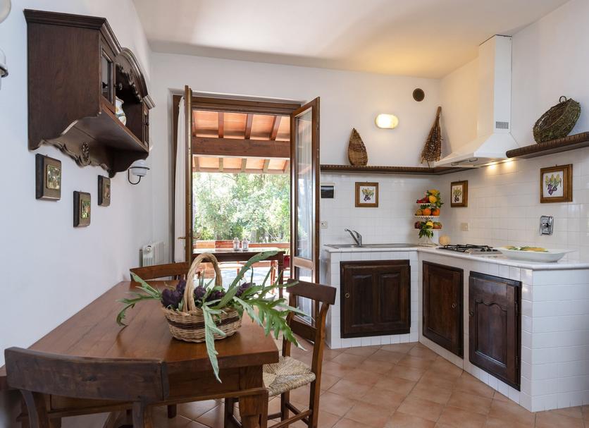 Kitchen Photo