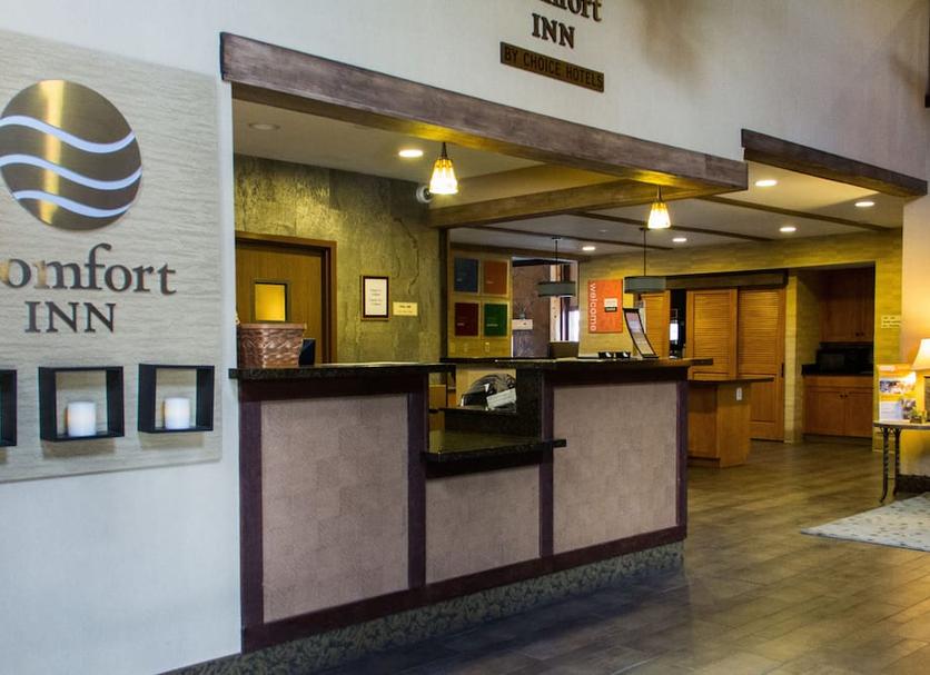 Front desk Photo
