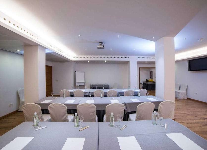 Conference room Photo