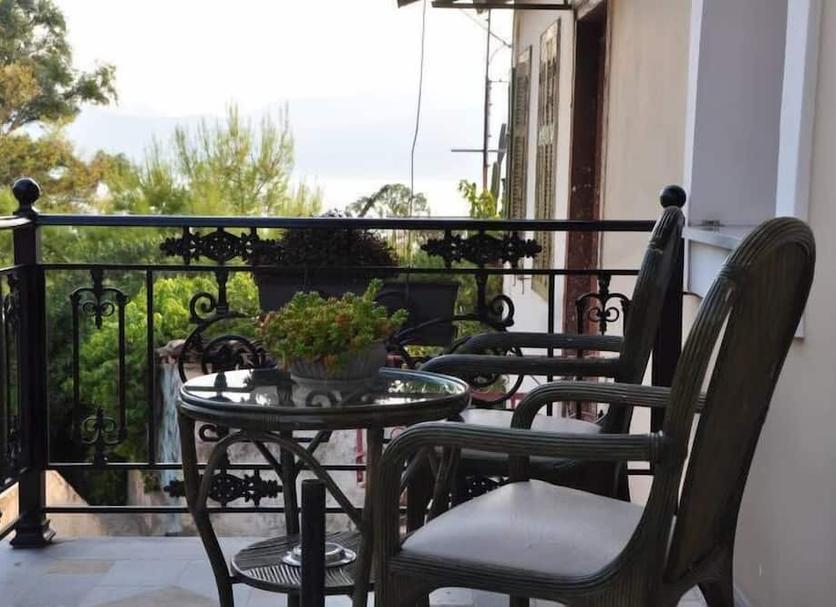 Balcony Photo