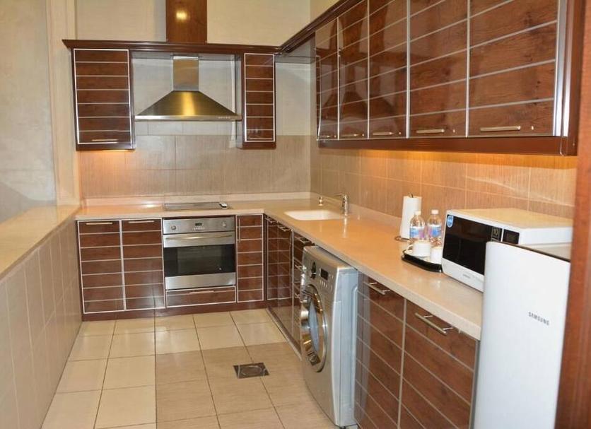 Kitchen Photo