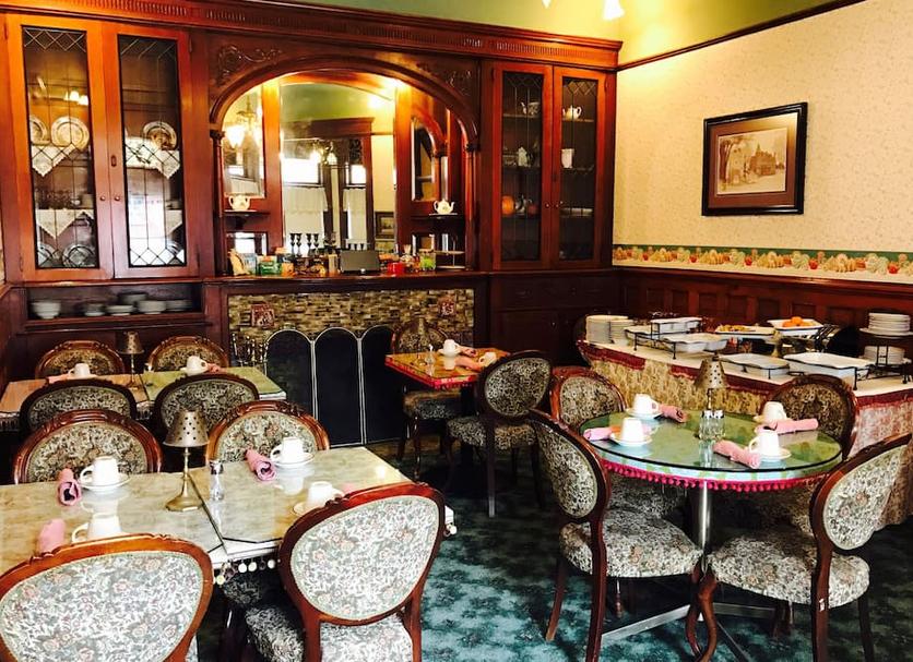 Restaurant Photo