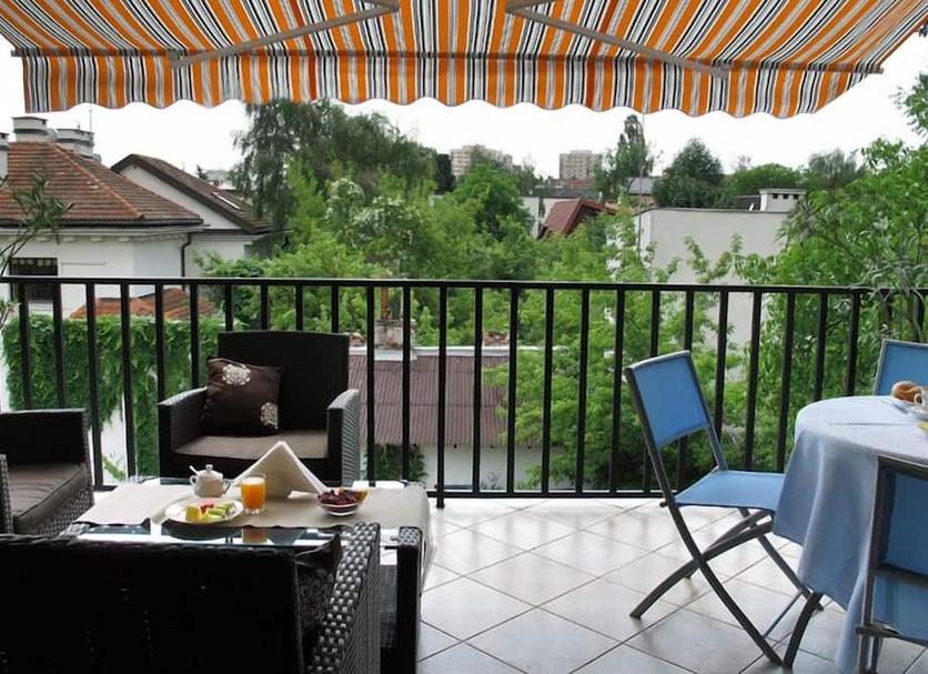 Balcony Photo