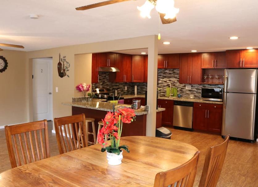 Kitchen Photo
