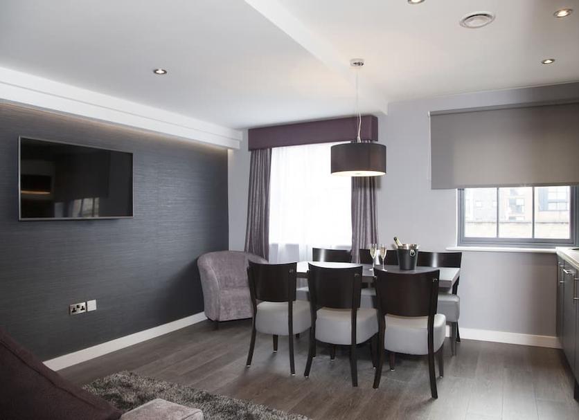 Dining room Photo