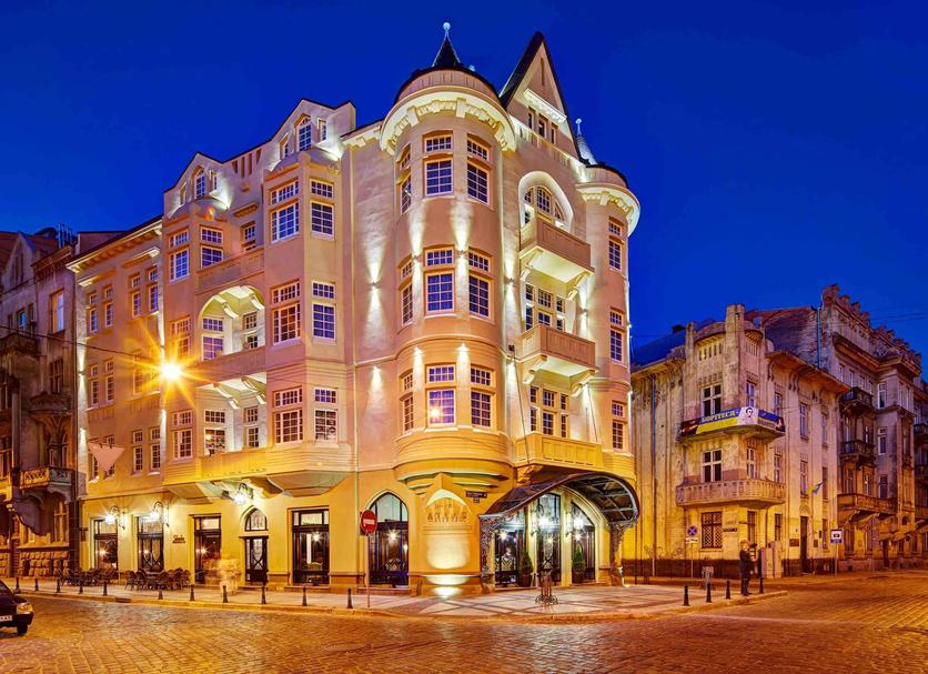 Building Photo