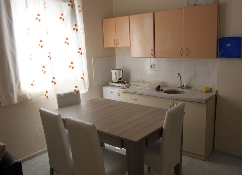 Kitchen Photo