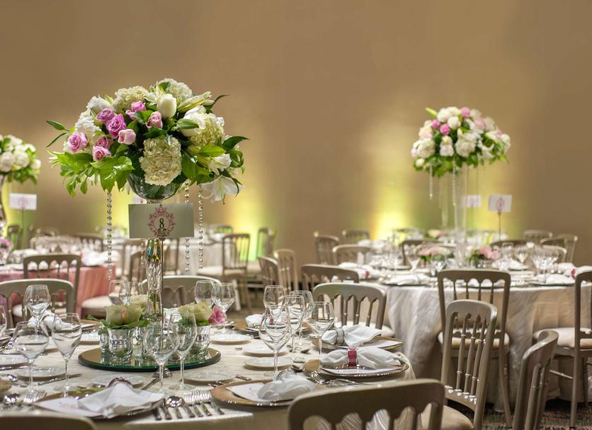 Banquet hall Photo