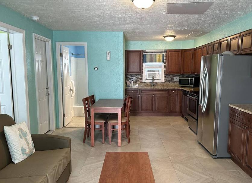 Kitchen Photo