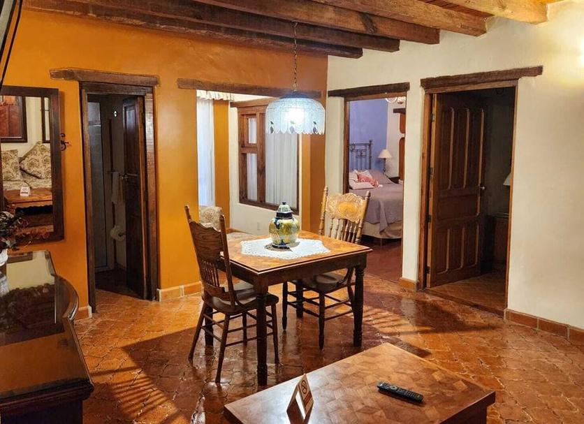 Dining room Photo
