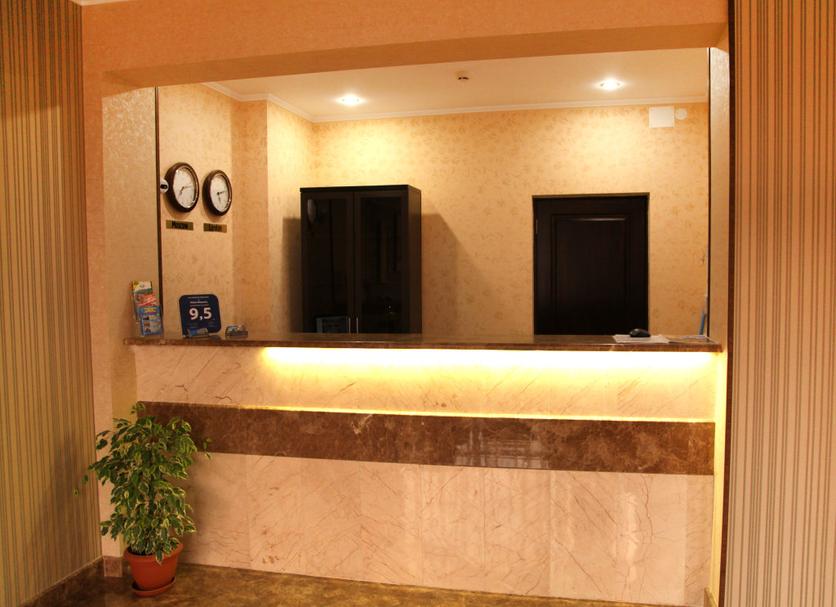 Front desk Photo