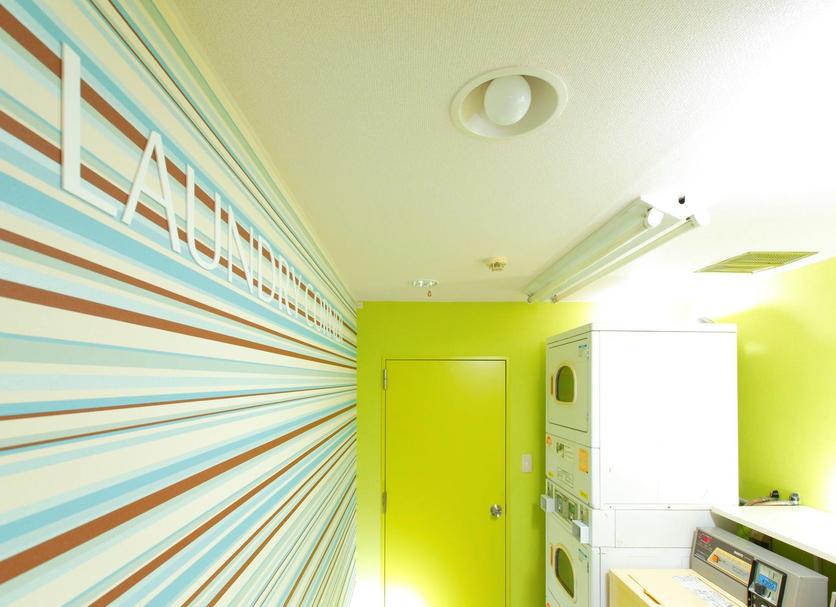 Laundry facility Photo