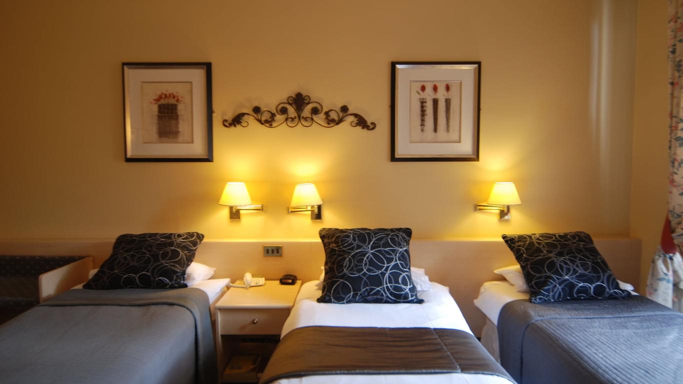 Thistle Hotel