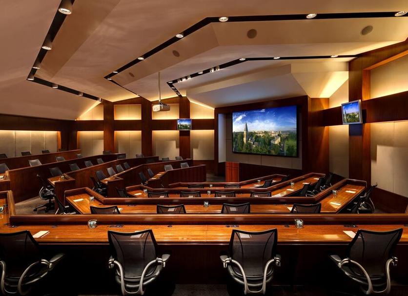 Banquet hall Photo