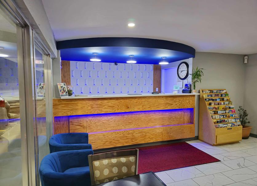 Front desk Photo