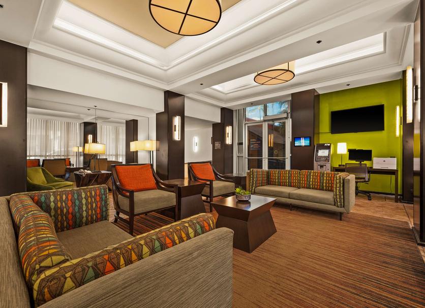 Lounge Photo