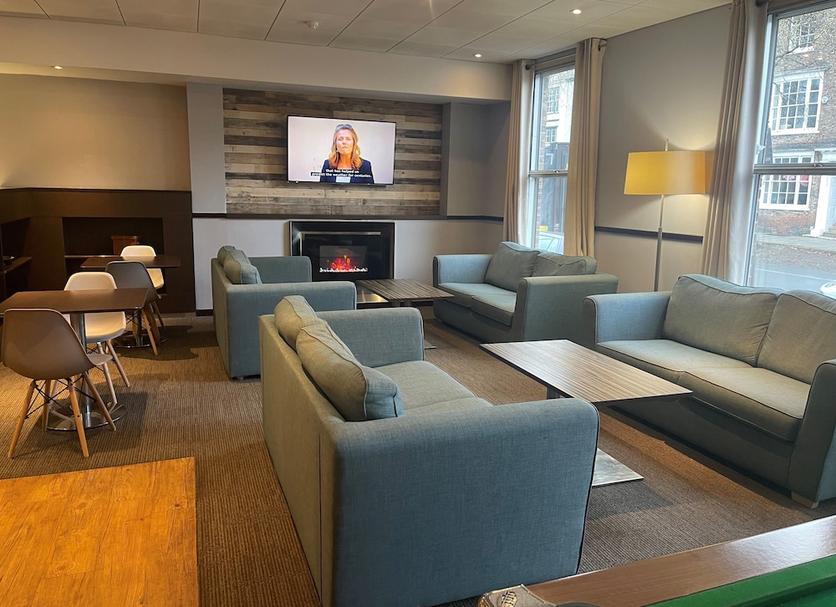Lounge Photo