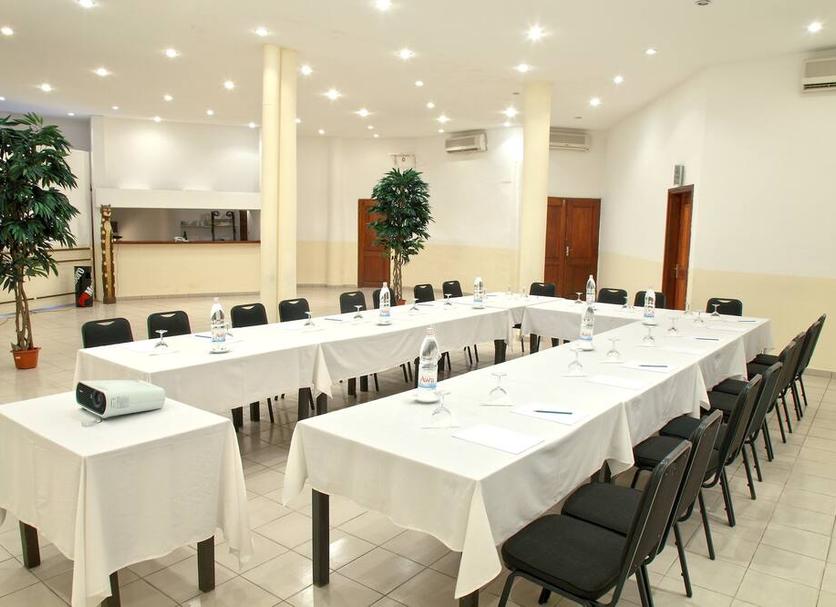 Conference room Photo