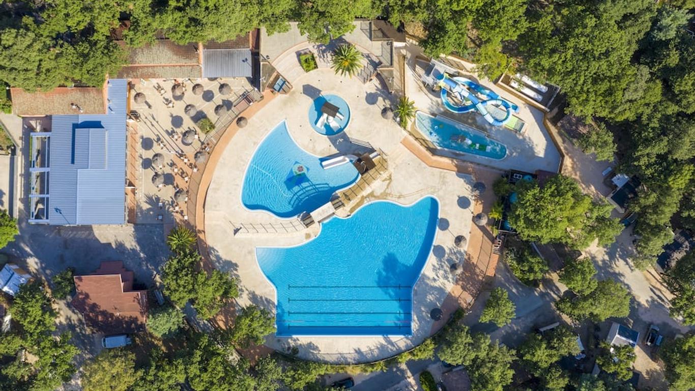 Camping Le Bois Fleuri