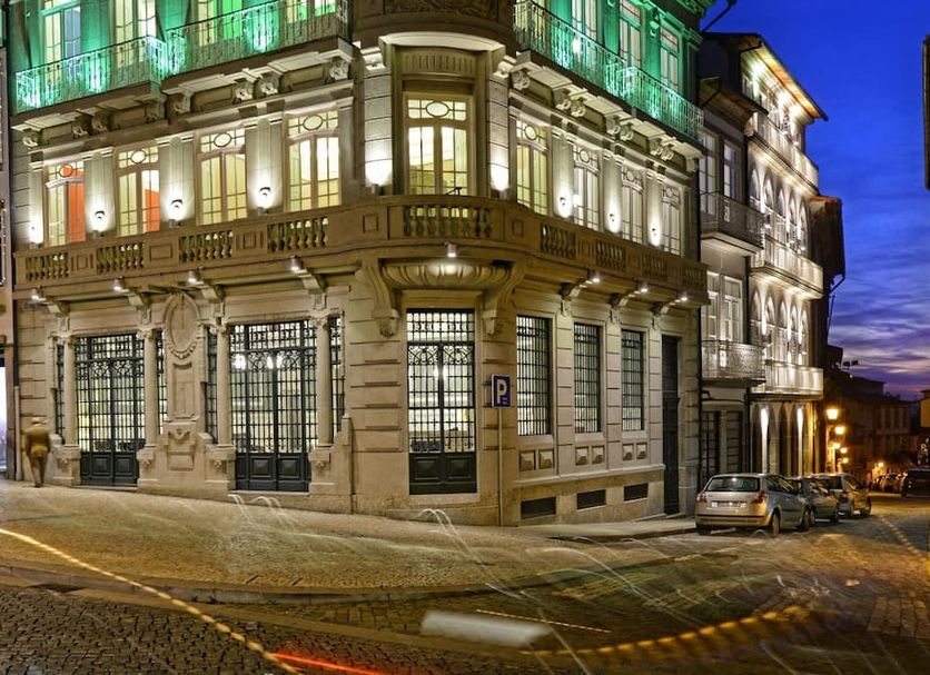 Building Photo