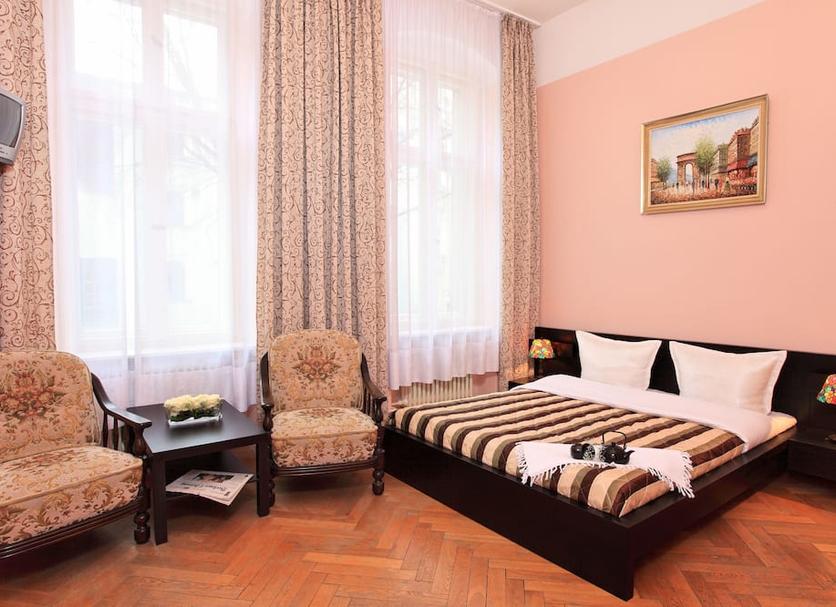 Bedroom Photo