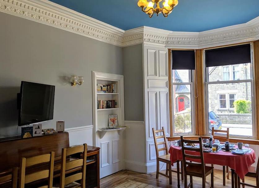 Dining room Photo
