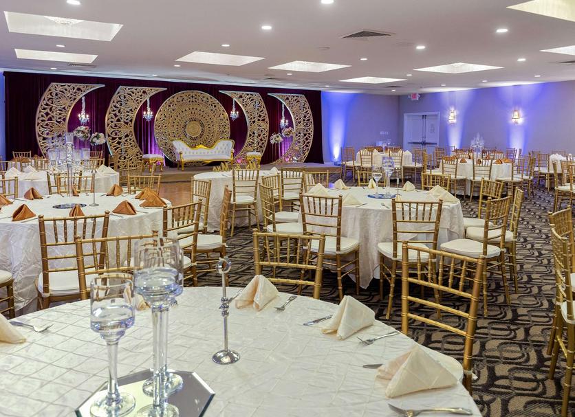 Banquet hall Photo