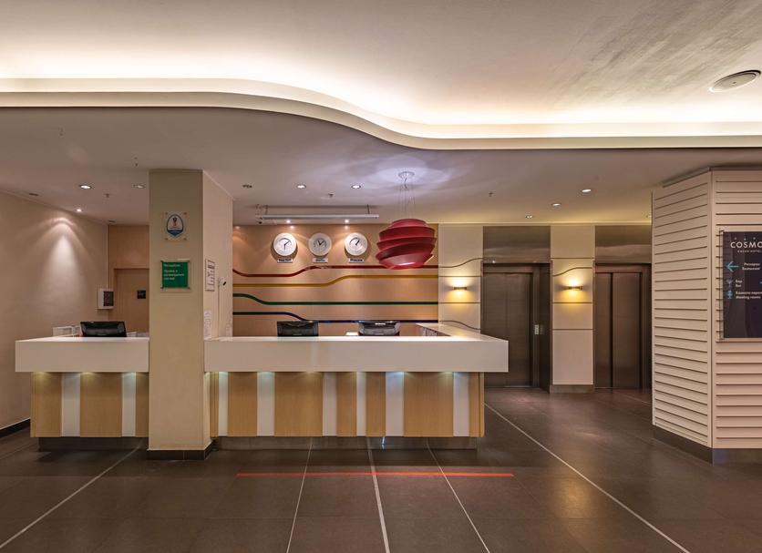 Front desk Photo