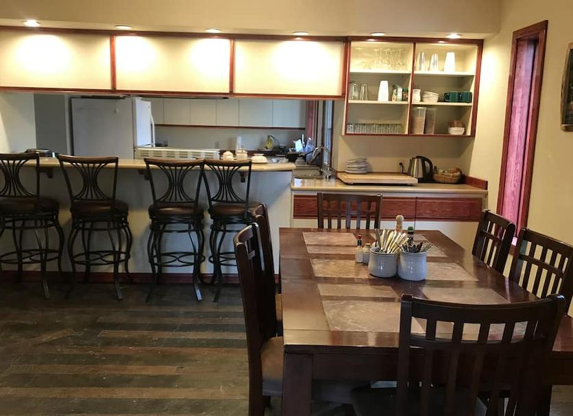 Dining room Photo