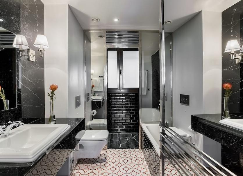 Bathroom Photo