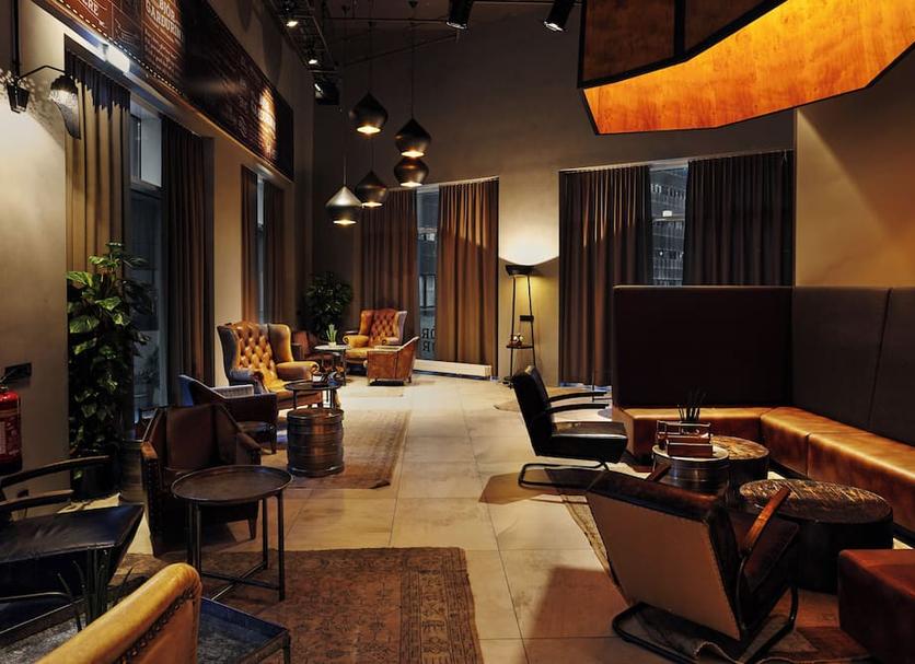 Lounge Photo