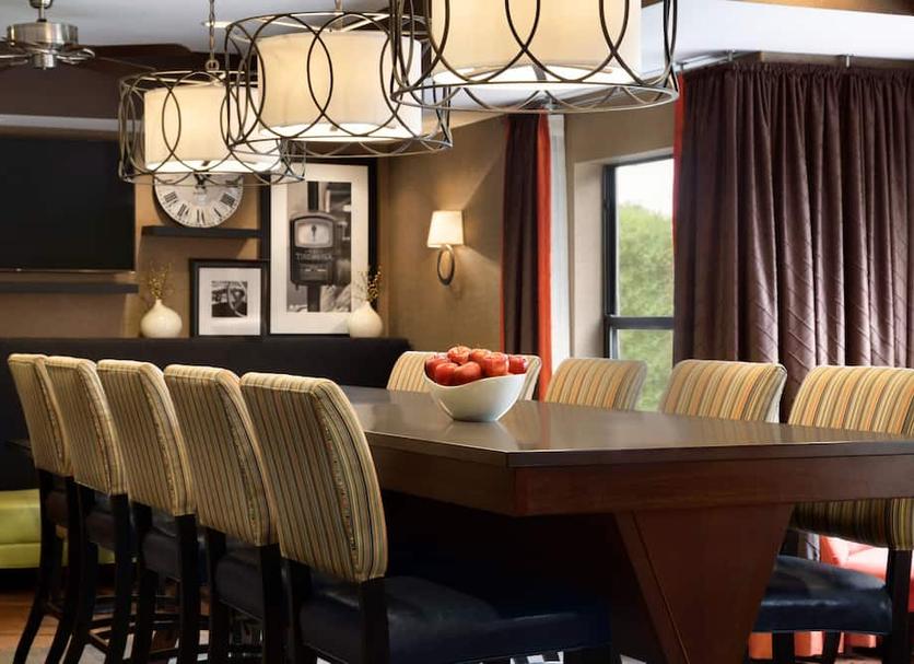 Dining room Photo