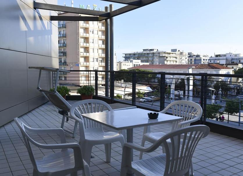 Balcony Photo