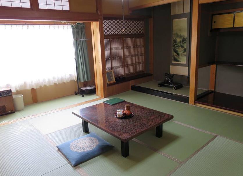 Dining room Photo