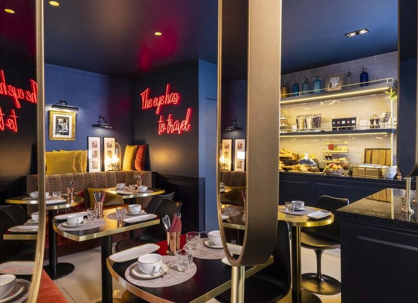 Restaurant Photo