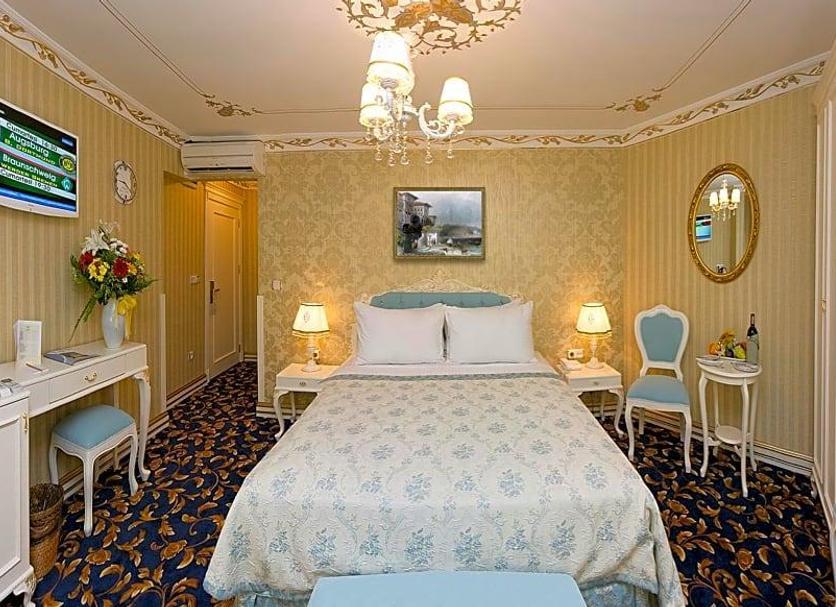 Bedroom Photo