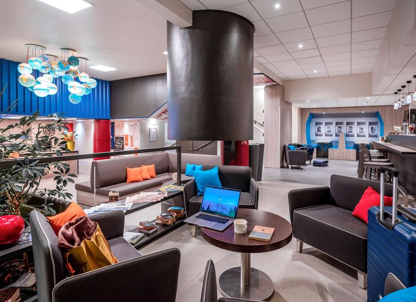 Lounge Photo