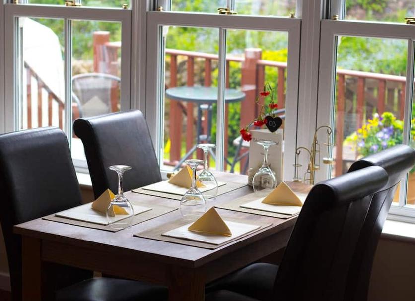 Dining room Photo
