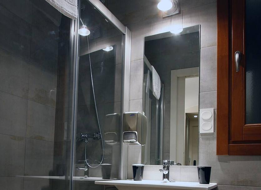 Bathroom Photo