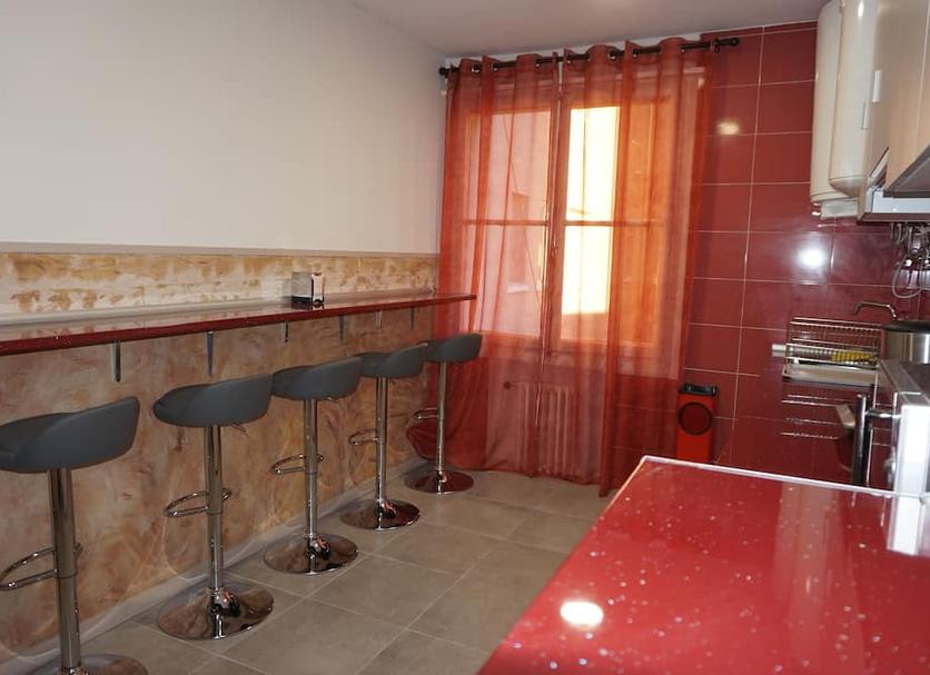 Kitchen Photo