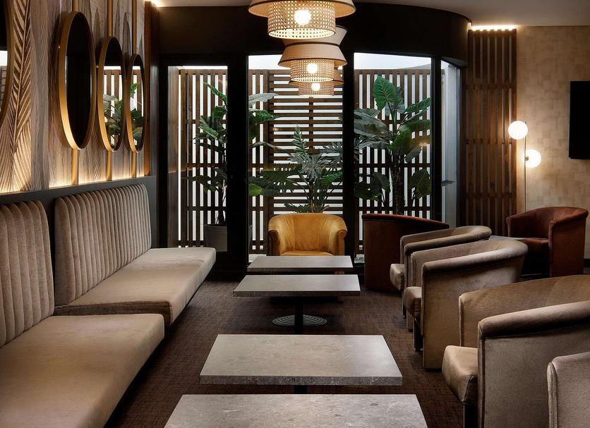 Lounge Photo