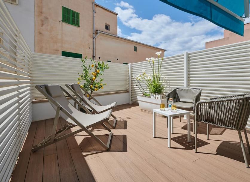 Balcony Photo