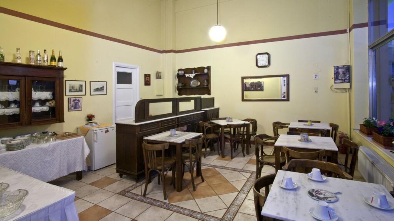 Vassilikon Hotel