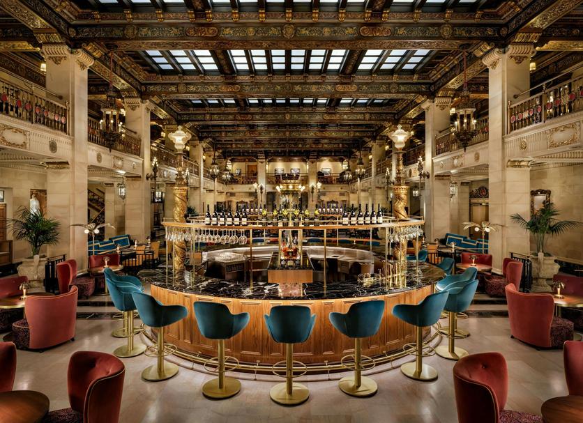 Bar Photo