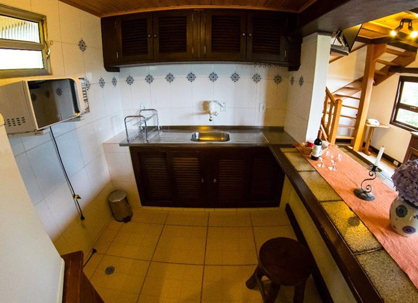 Kitchen Photo