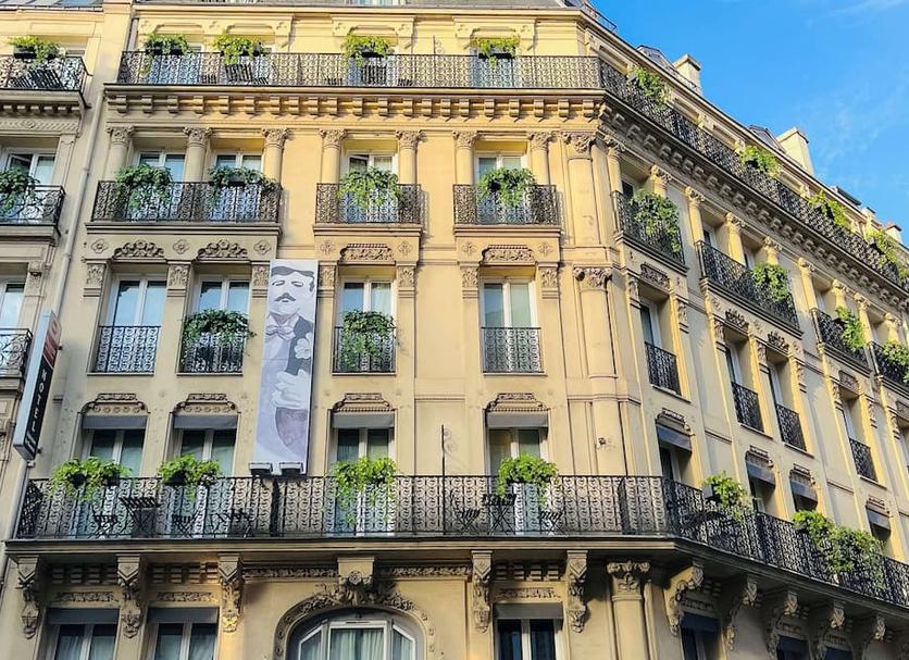 Building Photo