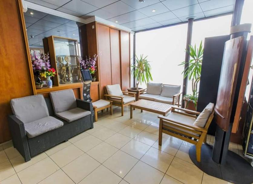 Lounge Photo